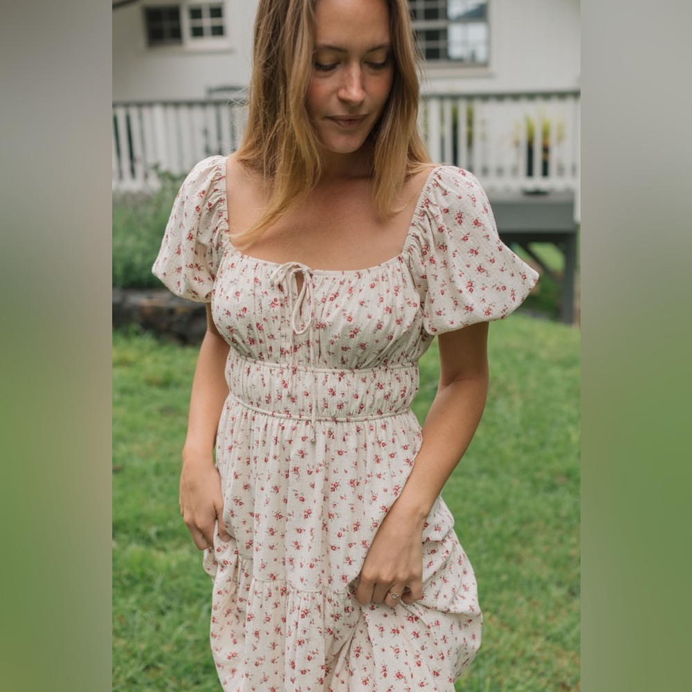 Valencia Dress- Blush Floral - Picture 5 of 5